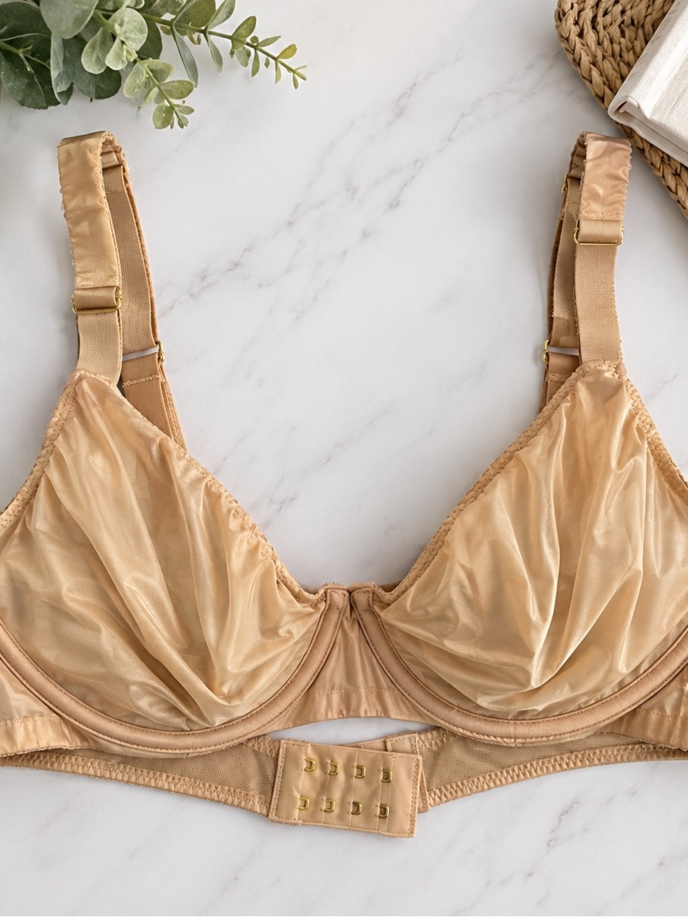 Inlyric 36D Nude Beige Underwire Bra Adjustable Straps